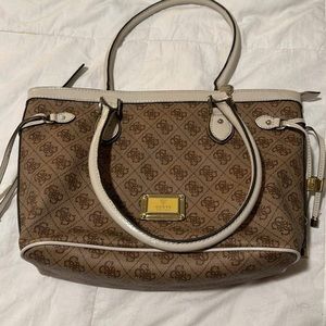Vintage Guess purse 👜